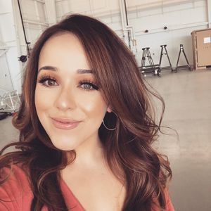 Meet your Posher, Isabella